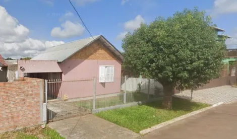 Locao de duas casas no mesmo ptio no bairro Sul Amrica